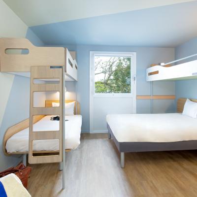 CASTELLET HOSPITALITY