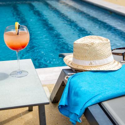 CASTELLET HOSPITALITY