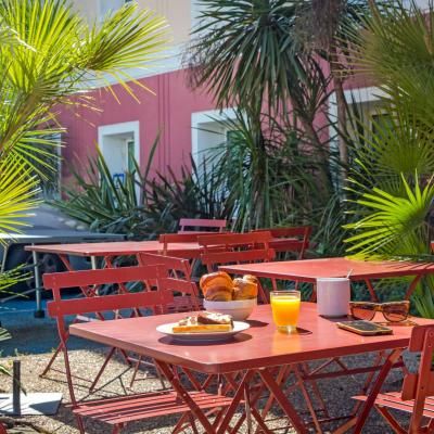 Nos Hôtels - IBIS Budget Frejus Capitou **