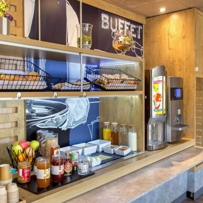 Nos Hôtels -IBIS Budget Marseille Timone **