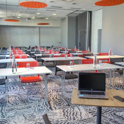 Nos Hôtels - IBIS Cavaillon Portes du Lubéron ***