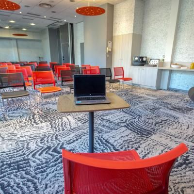 Our Hotels - IBIS Cavaillon Portes du Lubéron ***