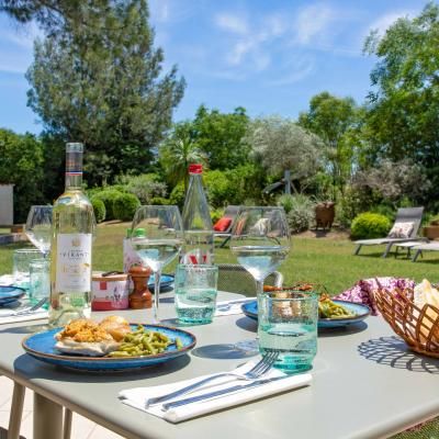 Our Hotels - IBIS Salon de Provence ***