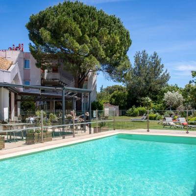 Our Hotels - IBIS Salon de Provence ***